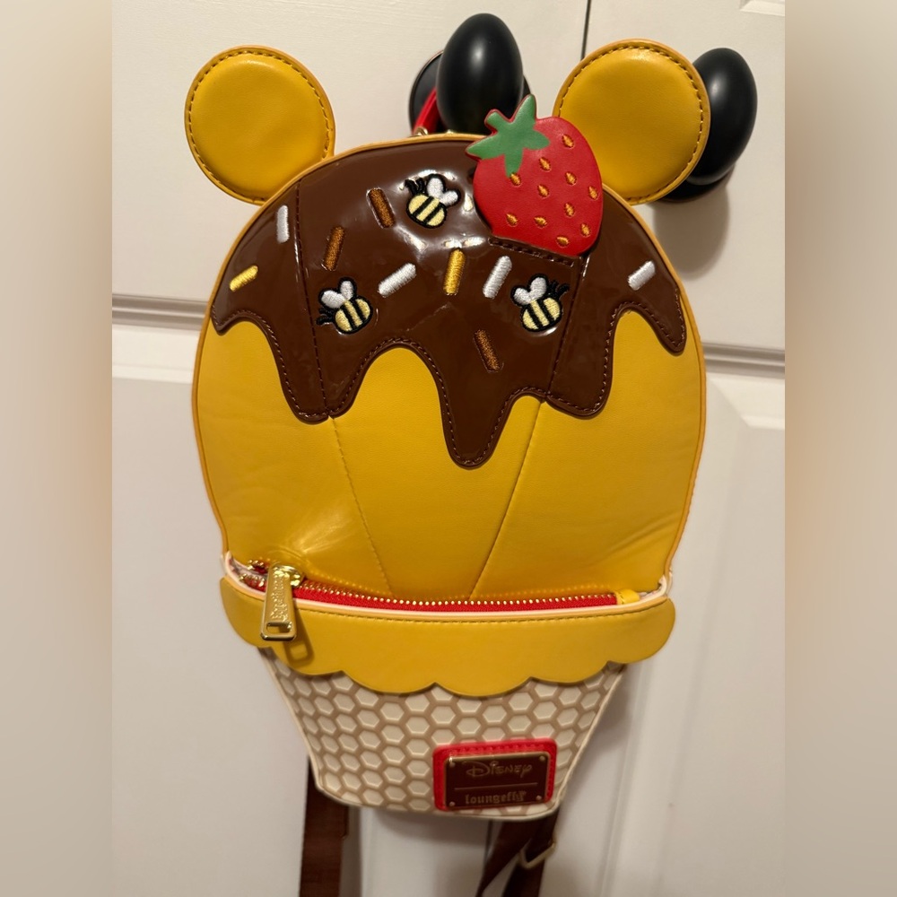 Disney Loungefly Winnie the Pooh Backpack